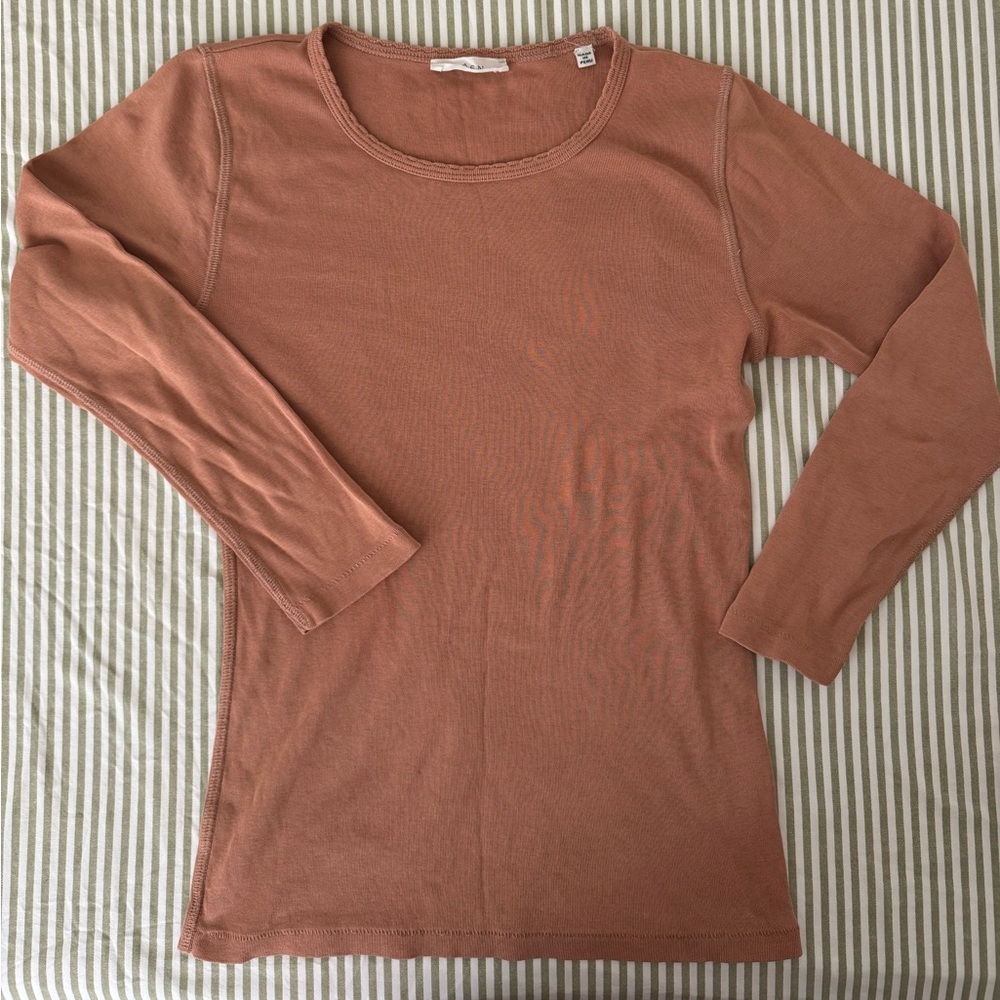 Doen Annie tee in Maple size SMALL